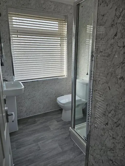 4 Bed House With Pool Table Free Parking En Suite Sheffield Casa vacanze