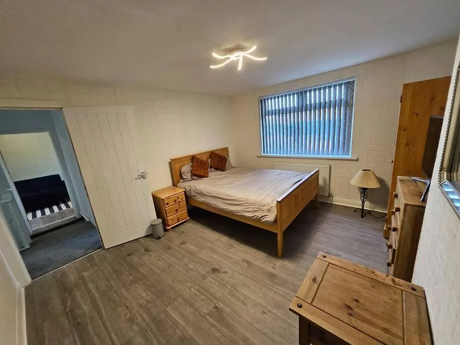 Casa vacanze 4 Bed House With Pool Table Free Parking En Suite Sheffield Regno Unito